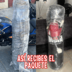 Saco-de-boxeo-con-guantes